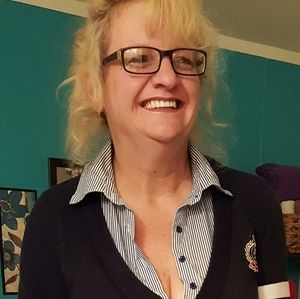 Meet your Posher, Kelly